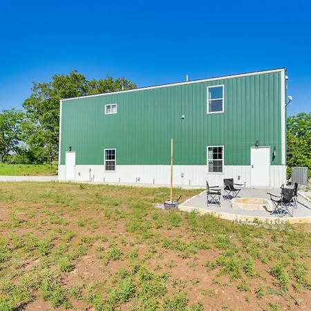 Skiatook Vacation Rental With Indoor Recreation Room